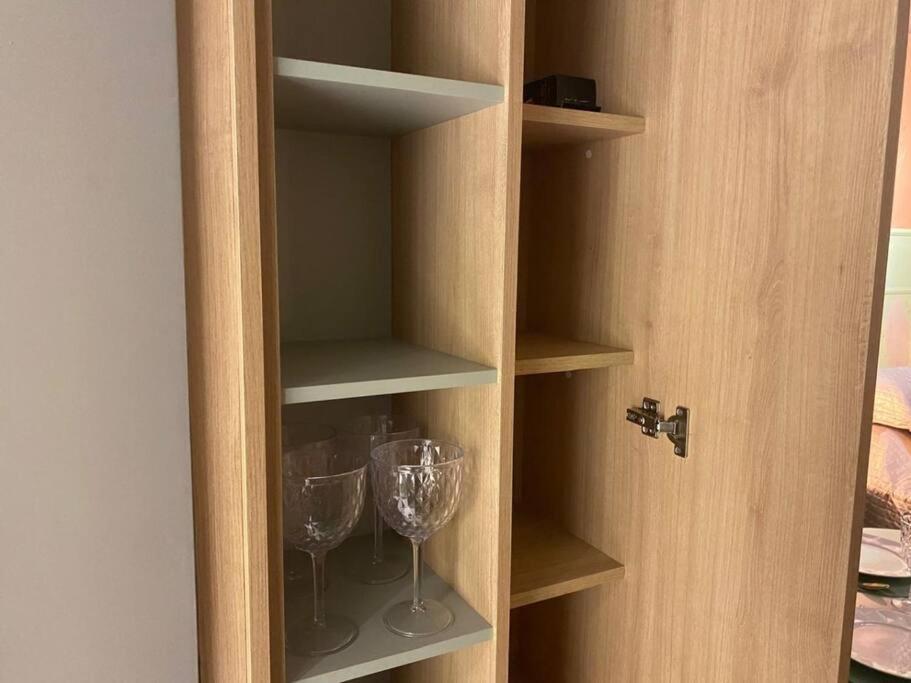 Novo Cama Queen Prox Metro Paraiso Ivm34 * São Paulo