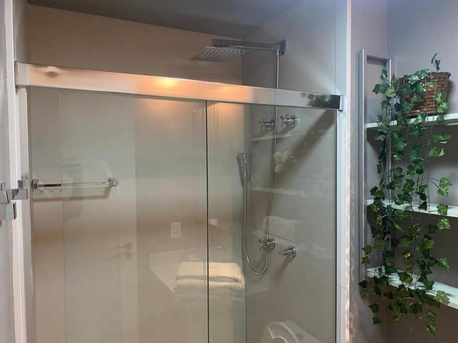 Apartamento Novo Cama Queen Prox Metro Paraiso Ivm34 São Paulo